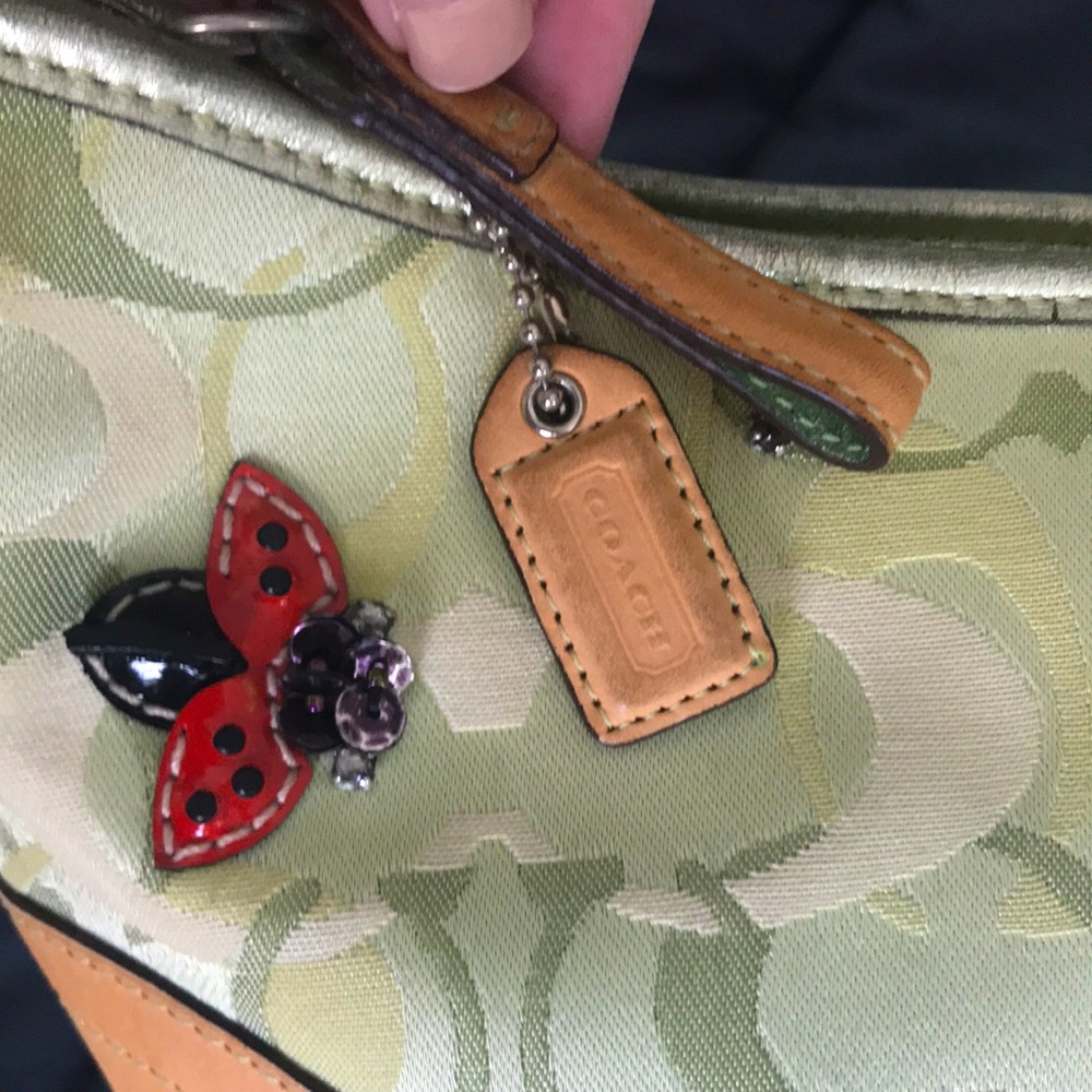 Coach Handbag - Picture 3 of 7